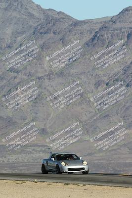 media/Oct-24-2025-Doghouse Garage (Fri) [[783d2ff07a]]/2-Inter-High/Session 2 (Turn 10)/